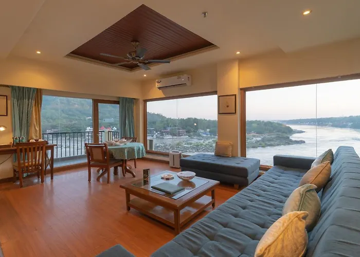 Divine Resort & Spa